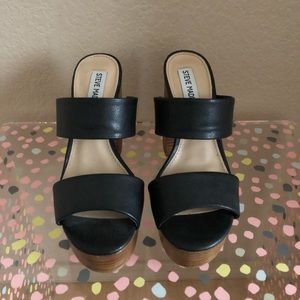 Steve Madden chunky heel.